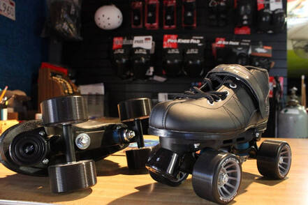 Black Mag Wheel Roller Skates for sale | thespotskatingrink.com