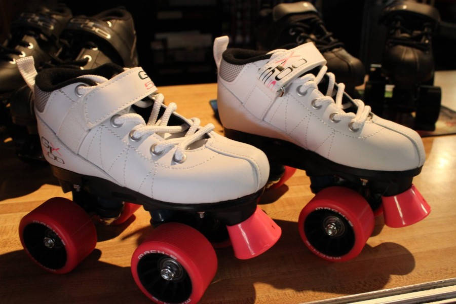 White Roller Skates for sale | thespotskatingrink.com